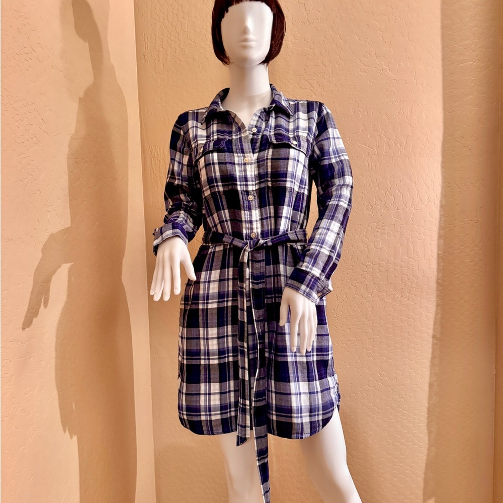 Gap shirt dress, checkered blue and white lines, label says size small